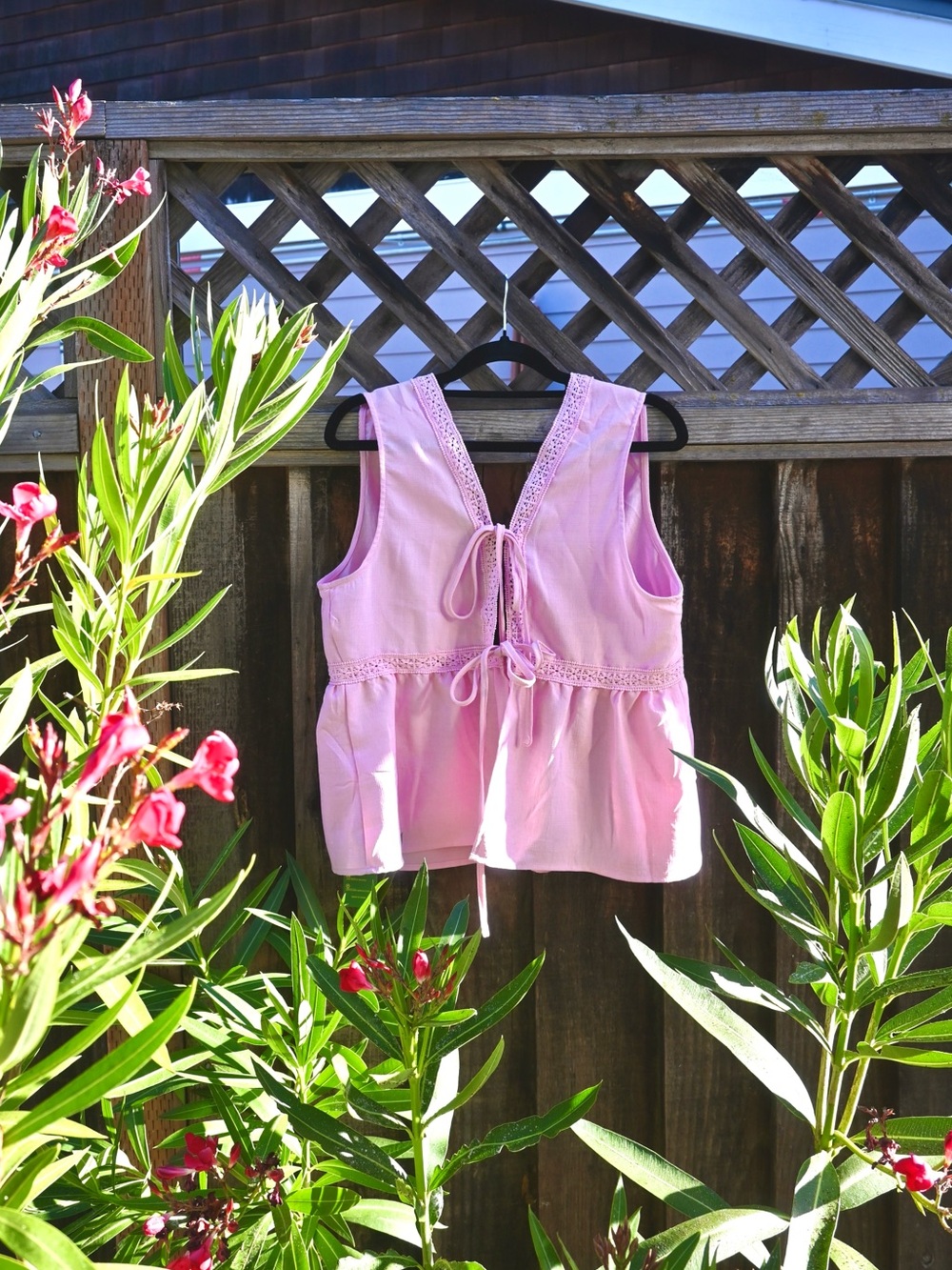 Remidoo Pink Lace-Trim Tie-detail Tank